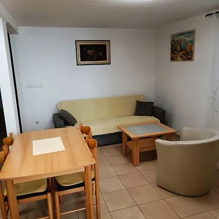 Dujas Apartamento Split